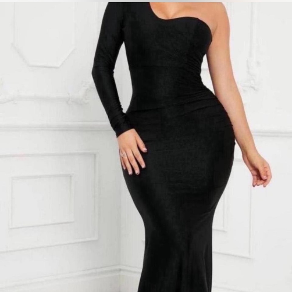 Fashion Nova A Forever Love Maxi Dress, 1X, Black